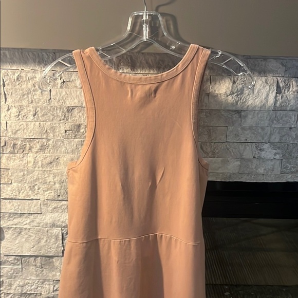 Cleo + Wolf Blush/Tan Maxi Summer dress with lace trim accent size Large - Picture 7 of 11